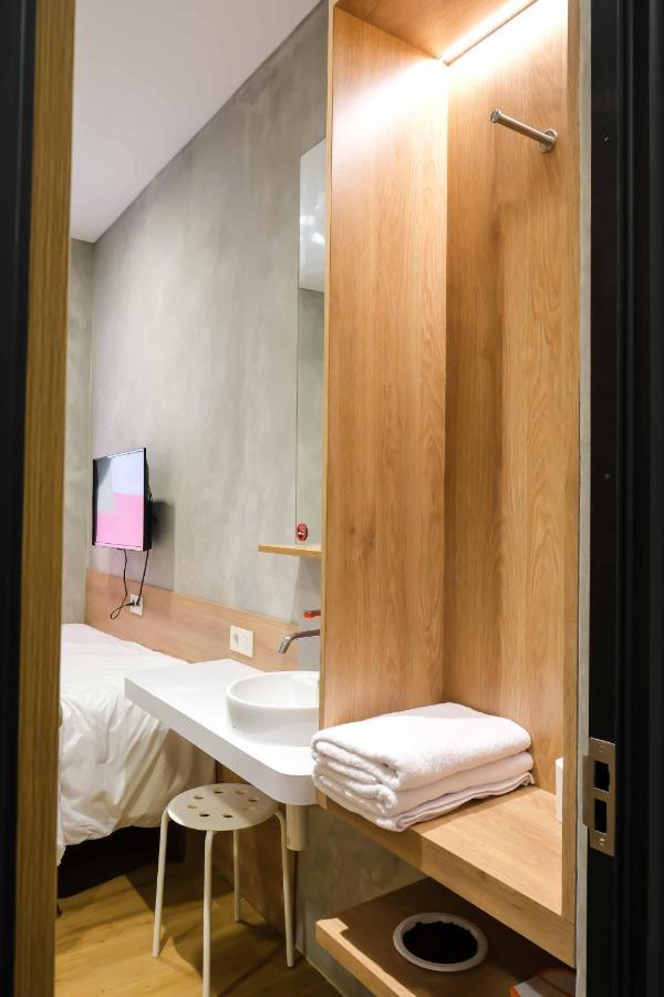 M Cabin Karawaci Binong Kültér fotó
