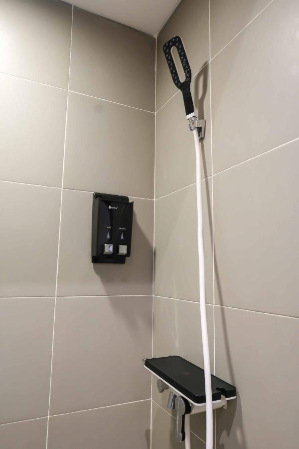 M Cabin Karawaci Binong Kültér fotó